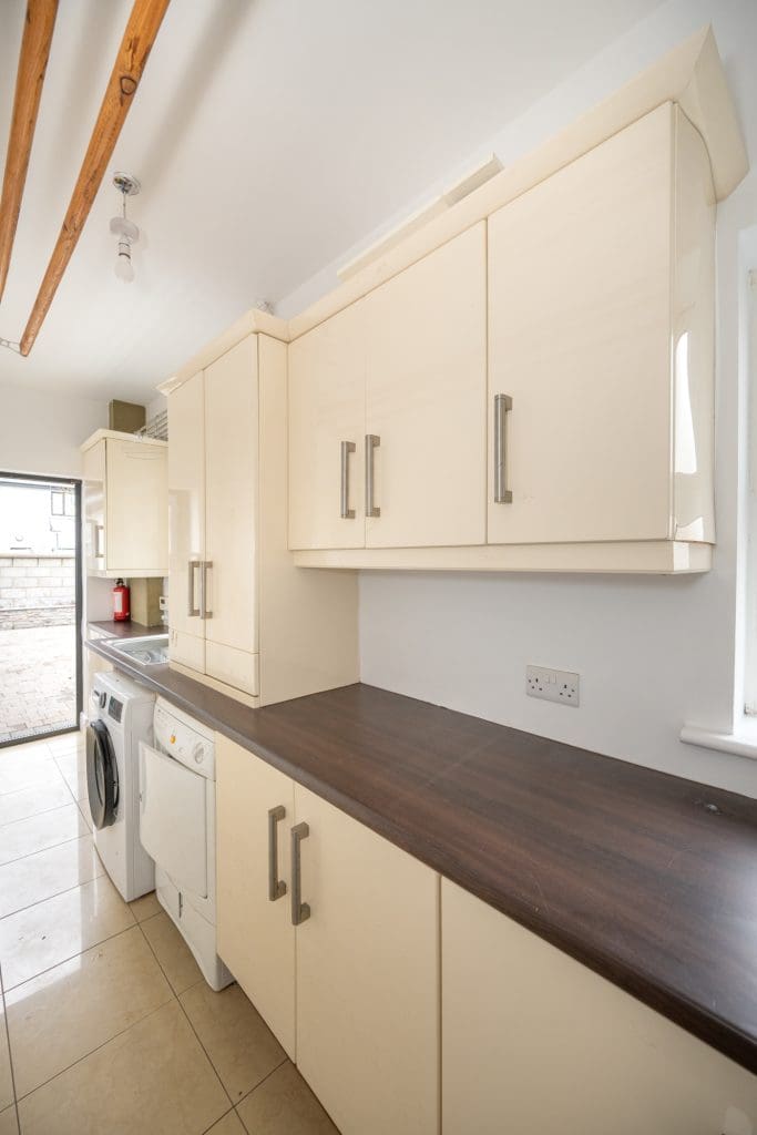 Utility in Wheatfields Carrigaline property