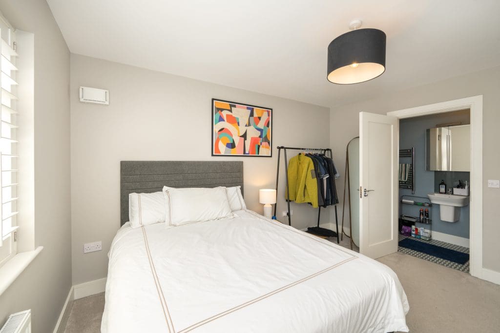 Main bedroom at 19 The Lawn Janeville Carrigaline with ensuite