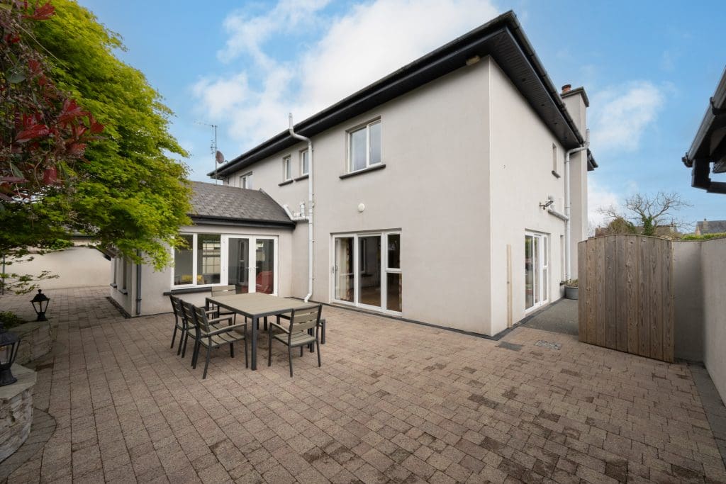 Exterior of family home in Wheatfields Carrigaline Cork