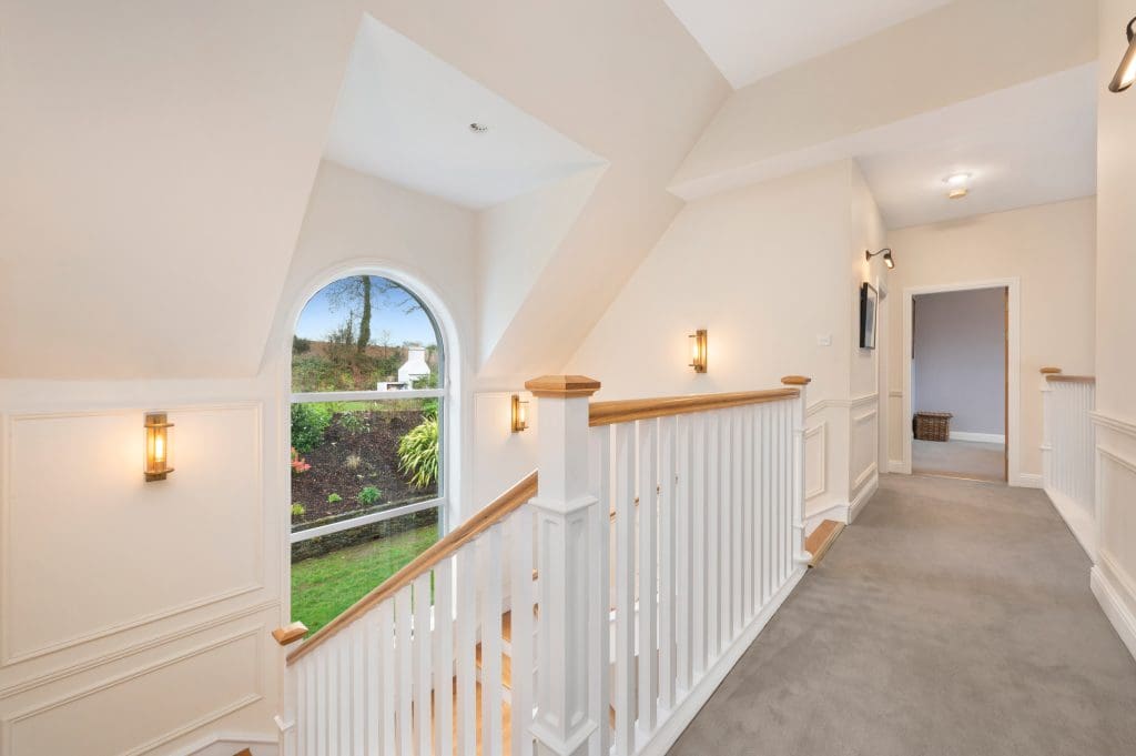 Landing Beechville House Crosshaven Road Cork
